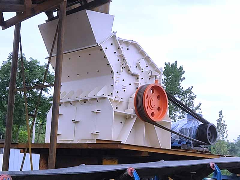 High-Efficiency Fine Impact Crusher High-Efficiency Fine Impact Crusher