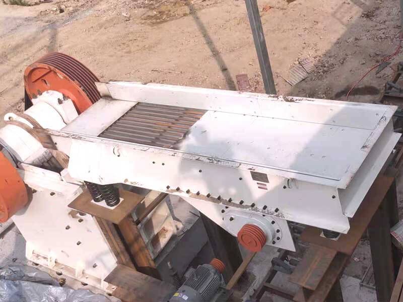 Vibrating Feeder Vibrating Feeder